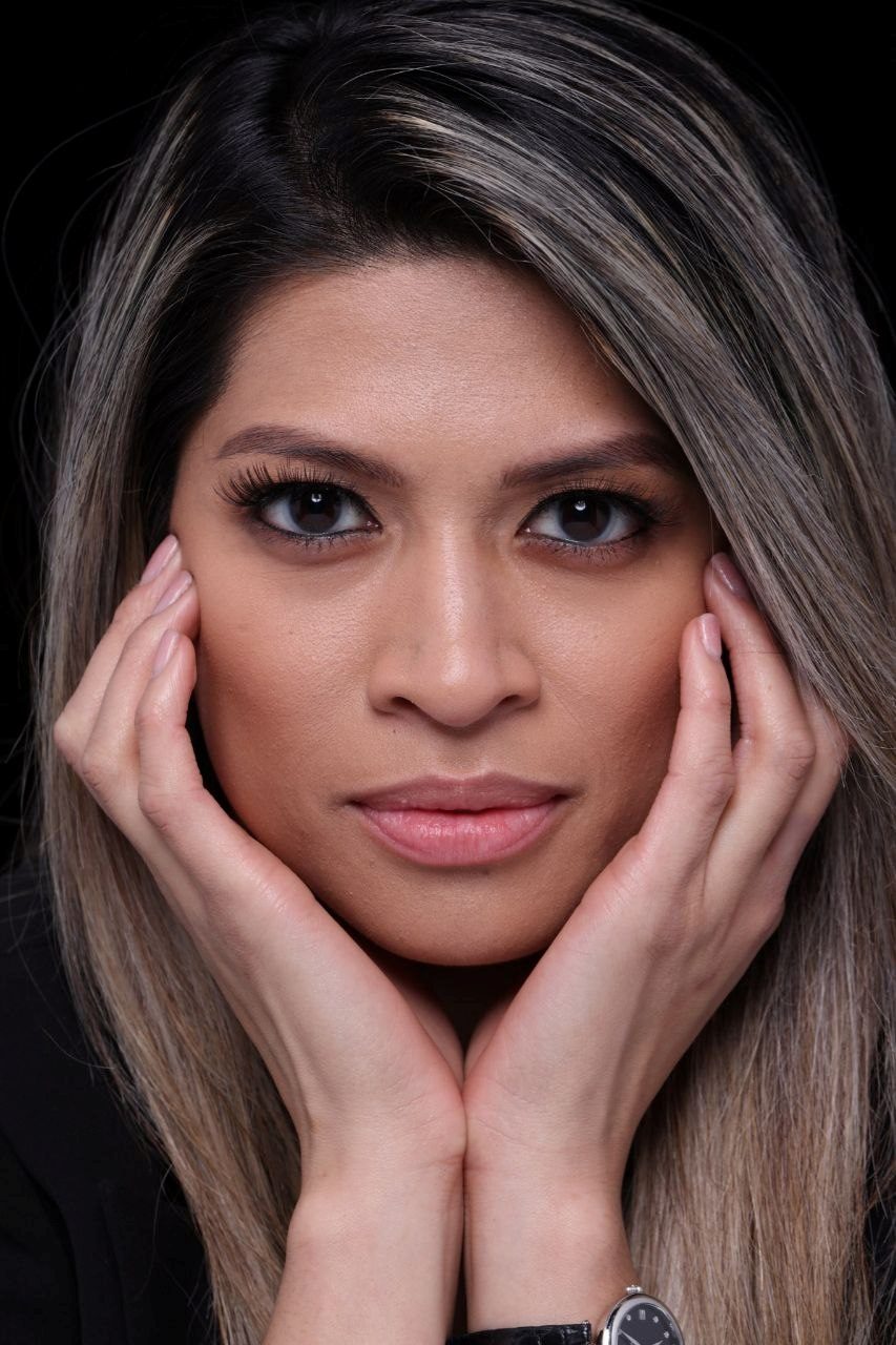 Nelizze, close portrait