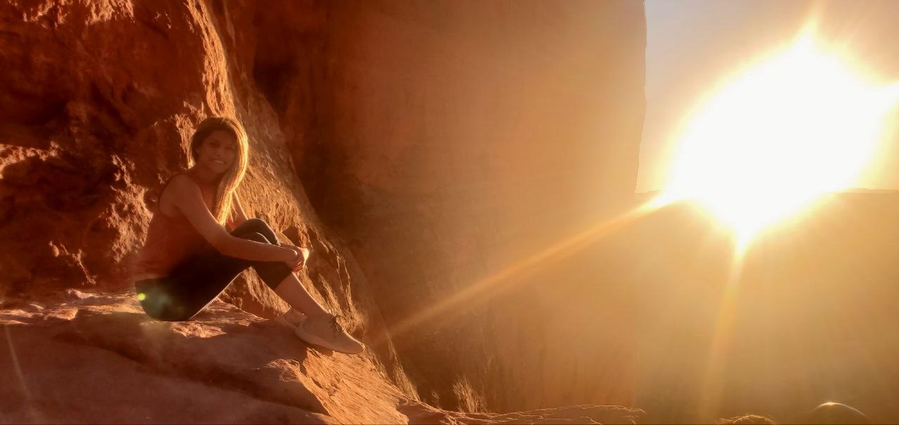 Nelizze at golden hour in the desert